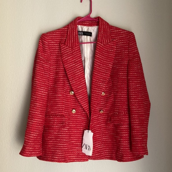 Red, textured double breasted blazer from Zara - NWT - Picture 13 of 14
